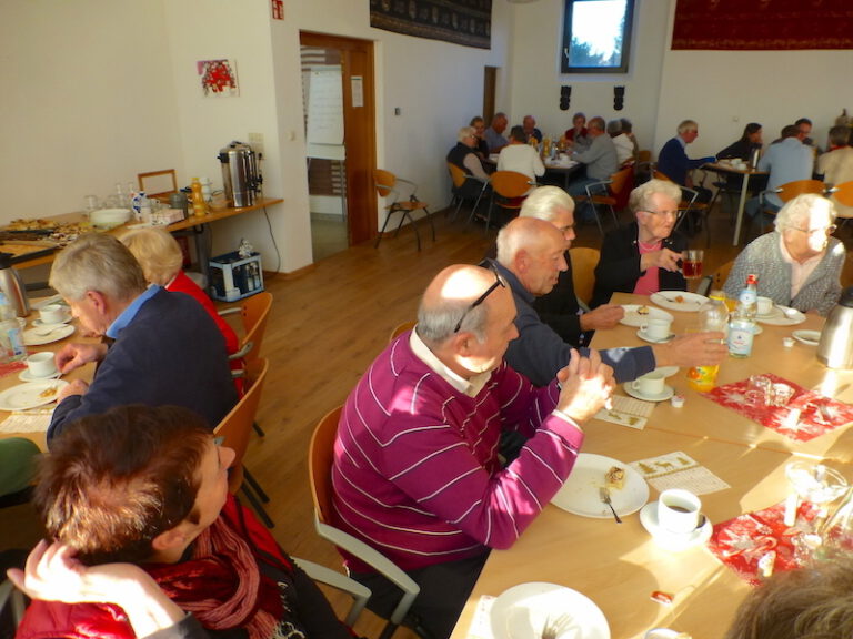 Adventskaffee im Worldhouse, 04.12.2016